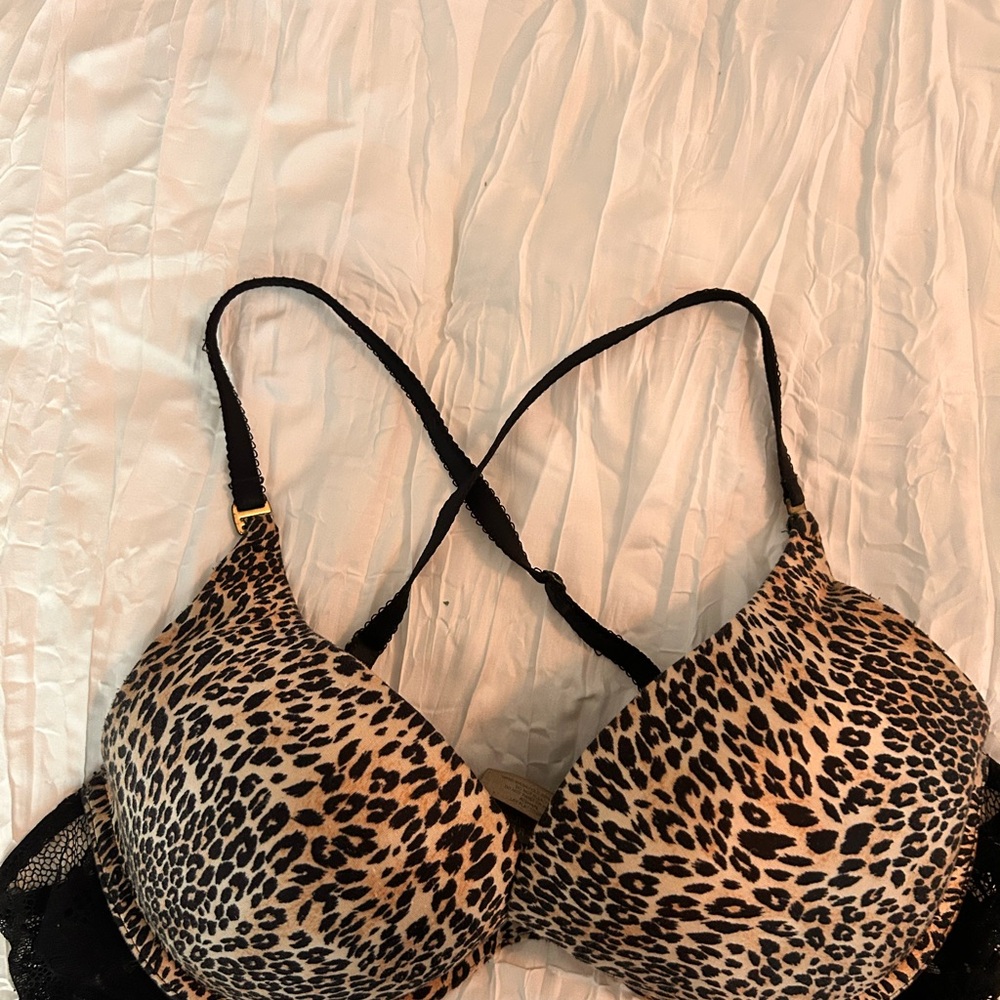 Victoria's Secret Leopard Print Bra with Black Accents